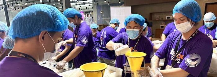 FedEx volunteers pack nutritious meals for children in Cebu 